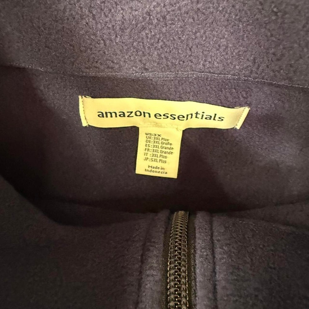 Amazon Essentials Fleece Vest View 5